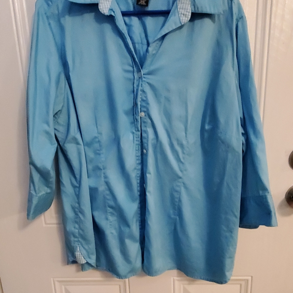 3 quarter length button up
